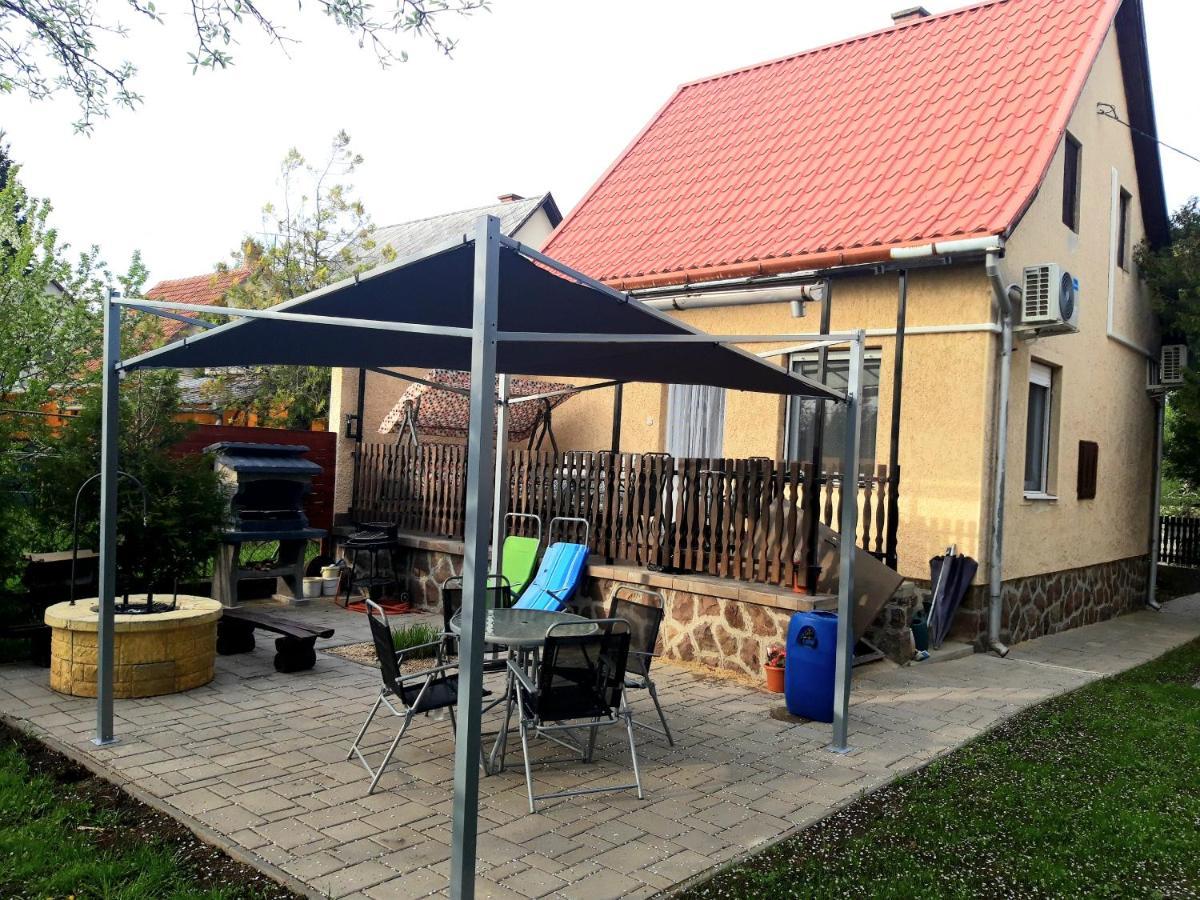 Mezőkövesd Arany Apartman Zsory מראה חיצוני תמונה